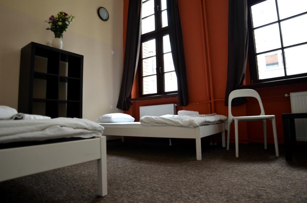 The One Hostel Breslavia Habitación foto